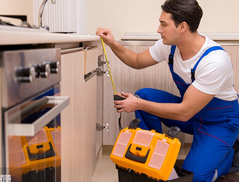 Advantages and disadvantages of hand tools